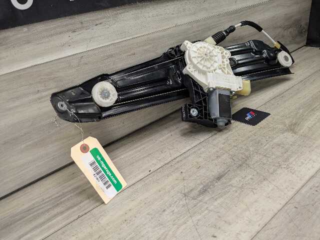 OEM BMW F10 528 535 550 M5 REAR Left Driver Door Glass Window Regulator Motor