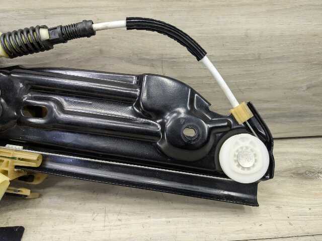 OEM BMW F10 528 535 550 M5 REAR Left Driver Door Glass Window Regulator Motor