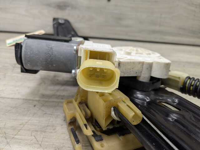 OEM BMW F10 528 535 550 M5 REAR Left Driver Door Glass Window Regulator Motor