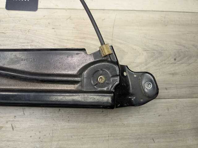OEM BMW F10 528 535 550 M5 FRONT Right Passenger Door Window Regulator Motor