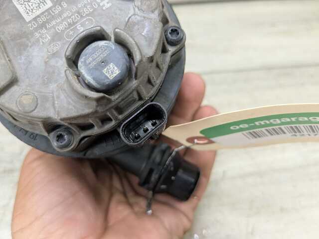 OEM BMW G01 G05 G20 G22 G26 Engine B46 B58 Auxiliary Electric Water Pump Cooling