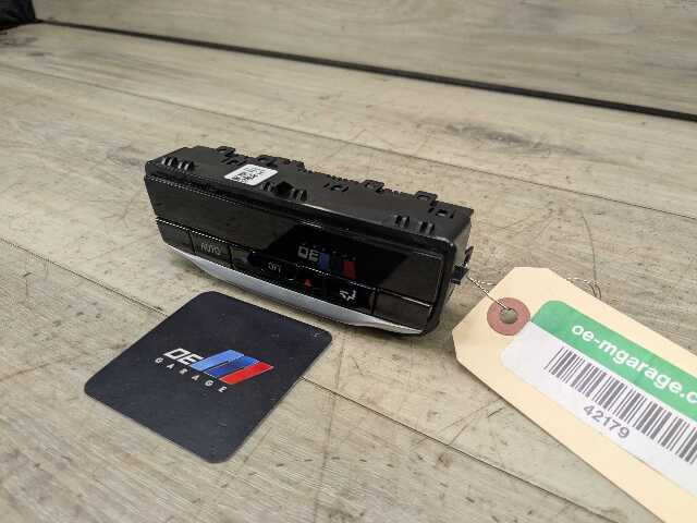 OEM BMW G20 G22 G23 G26 G80 G82 G83 Rear AC Air Climate Control Switch Module