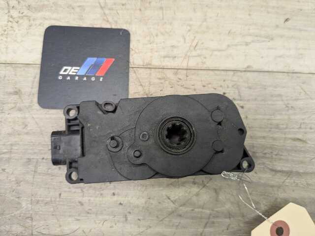OEM BMW G05 G20 G22 G23 G26 330 M340 X5 Front Upper Grille Shutter Motor Module