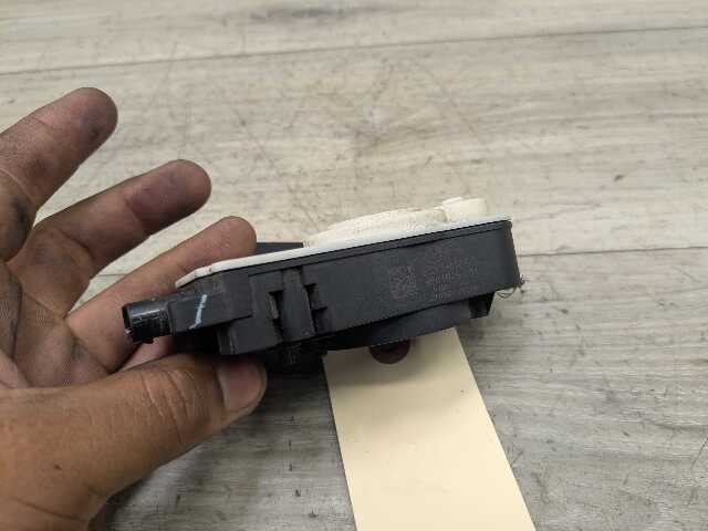 OEM BMW G05 G20 G22 G23 G26 330 M340 X5 Front Upper Grille Shutter Motor Module