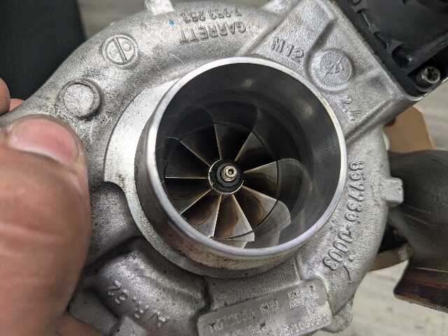 OEM BMW G01 G05 G20 G26 G42 G30 330 430 Engine B46 Turbo Charger w/ Manifold 73k
