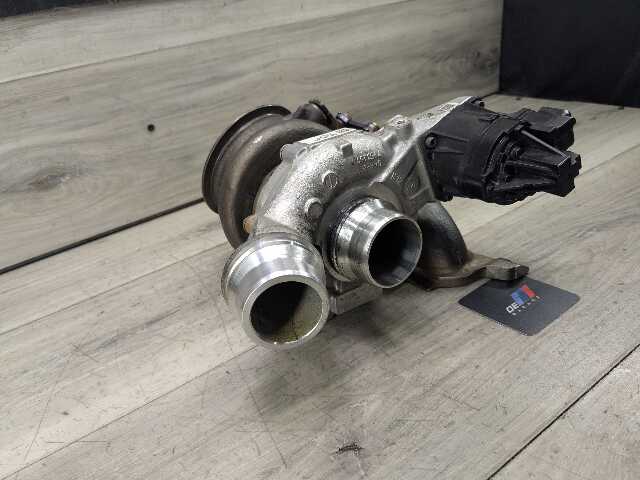 OEM BMW G01 G05 G20 G26 G42 G30 330 430 Engine B46 Turbo Charger w/ Manifold 73k