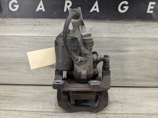 OEM BMW G20 G22 G23 G26 G42 330 M340 430 440 REAR Right Passenger Brake Caliper