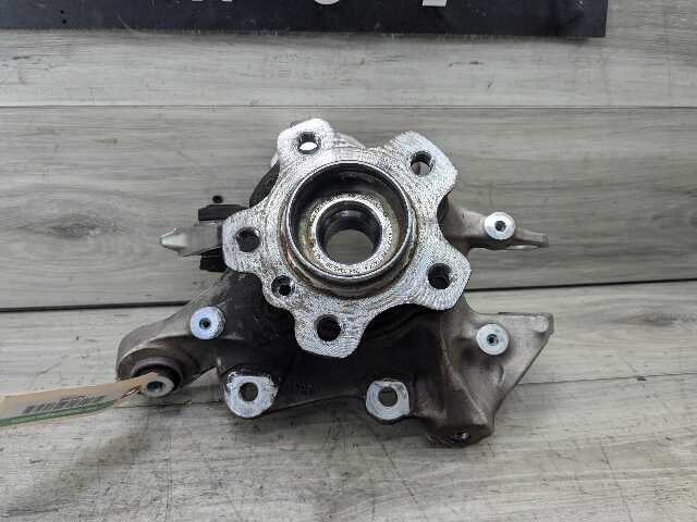 OEM BMW G20 330 M340 REAR Right Passenger Knuckle Wheel Hub Spindle Bearing