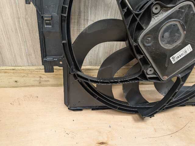 OEM BMW F22 F23 F30 F31 F32 F33 F36 N20 N26 N55 Radiator Cooling Fan Shroud 600W