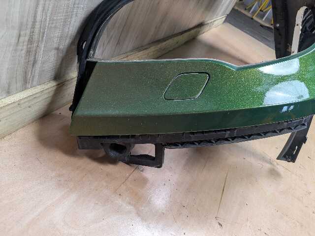 10-14 OEM BMW E71 X6M Front Left Driver Fender Panel Green