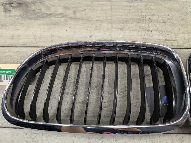 09-11 OEM BMW E90 E91 M3 Left Right Front Bumper Upper Kidney Grilles CHROME