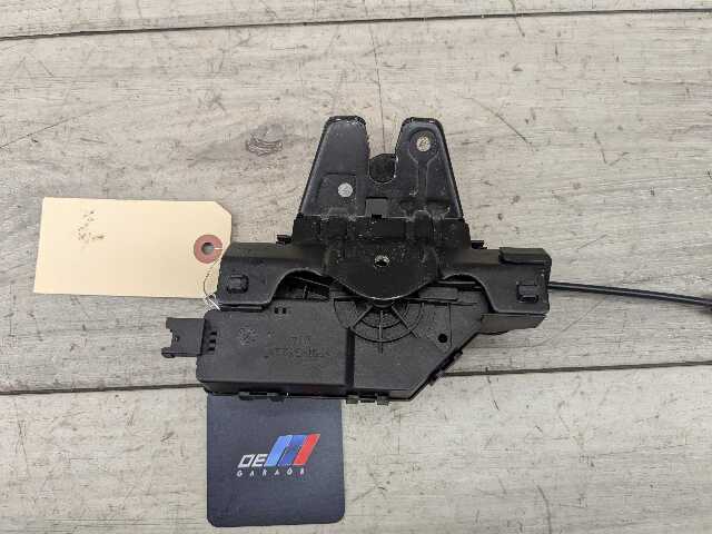 OEM BMW E82 E88 E90 E92 E93 Rear Trunk Lid Latch Lock Opener Actuator w/ Cable