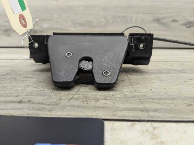 OEM BMW E82 E88 E90 E92 E93 Rear Trunk Lid Latch Lock Opener Actuator w/ Cable