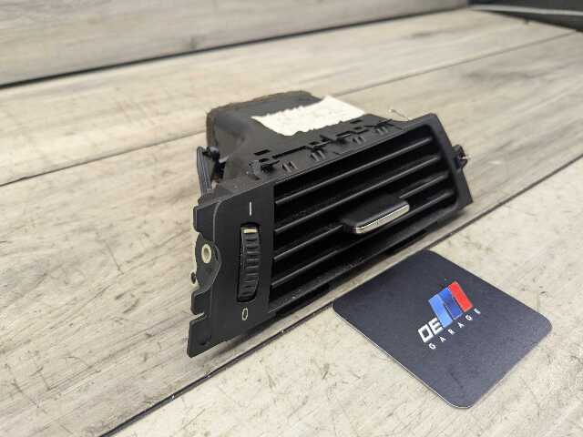 06-13 OEM BMW E90 E92 E93 335 328 M3 Left Driver Side Dashboard Air Vent