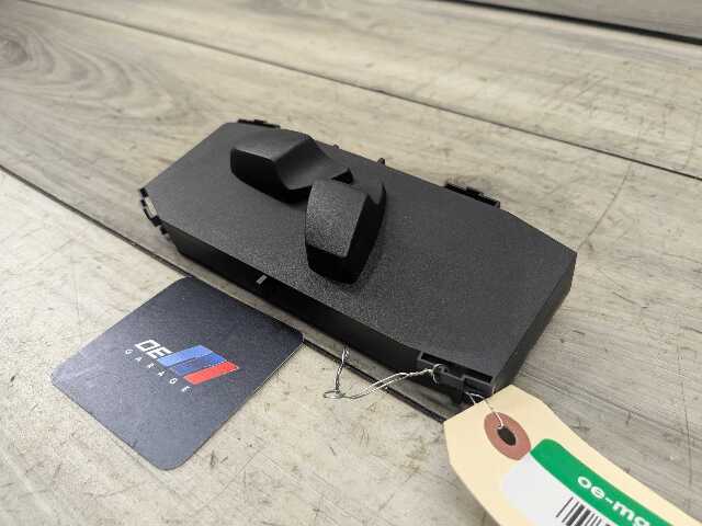 07-13 OEM BMW E93 328 335 Convertible Front Right Passenger Seat Control Switch