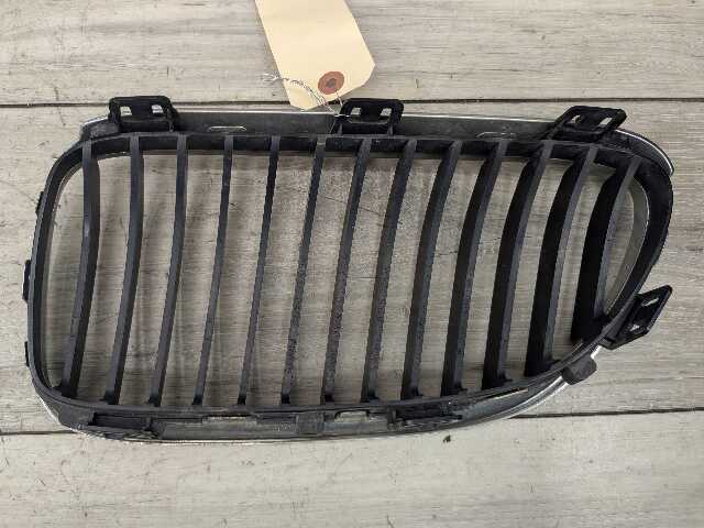 11-13 OEM BMW E92 E93 328 335 LCI Front Upper Bumper Kidney Grilles Black SET