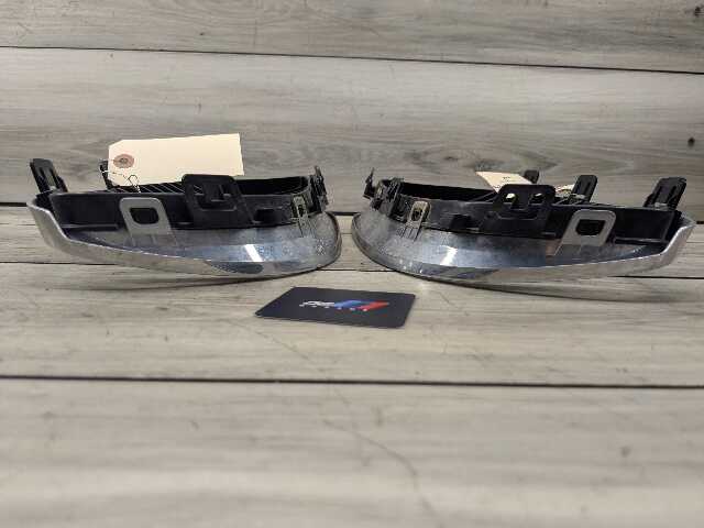 11-13 OEM BMW E92 E93 328 335 LCI Front Upper Bumper Kidney Grilles Black SET