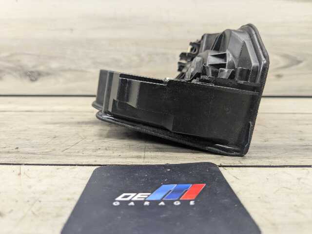 OEM BMW E82 E90 F22 F30 F80 F82 FRONT Right Passenger Door Lock Latch Actuator