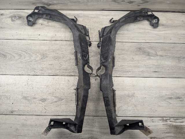 09-11 BMW E90 E91 LCI Front Left Right Headlight Arm Bracket Mount Plastic SET