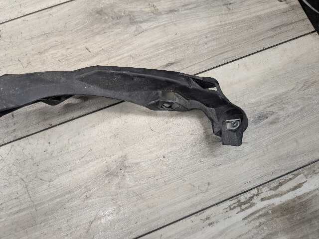 09-11 BMW E90 E91 LCI Front Left Right Headlight Arm Bracket Mount Plastic SET