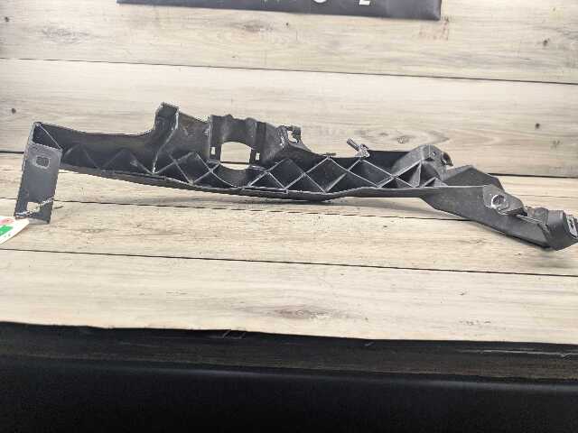 09-11 BMW E90 E91 LCI Front Left Right Headlight Arm Bracket Mount Plastic SET