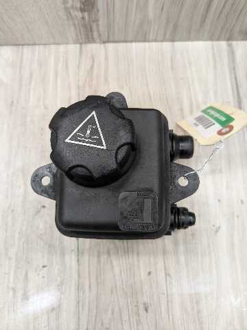 OEM BMW E70 E71 X5M X6M Intercooler Coolant Reservoir Expansion Tank bottle