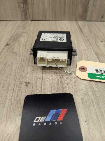 10-14 OEM BMW E70 E71 50iX X5M X6M Fuel Pump Gas Control Module Unit N63 S63