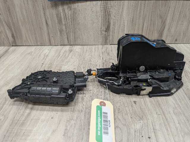 OEM BMW E70 E71 X5 X6 X5M REAR LEFT DRIVER Door Lock Latch Actuator SOFT CLOSE