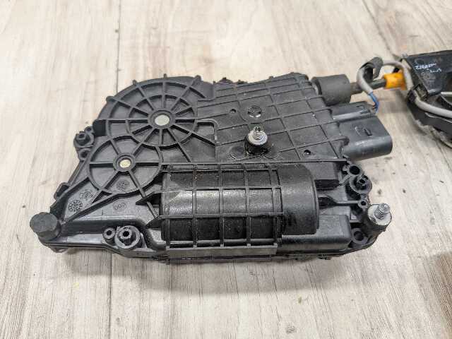 OEM BMW E70 E71 X5 X6 X5M REAR LEFT DRIVER Door Lock Latch Actuator SOFT CLOSE