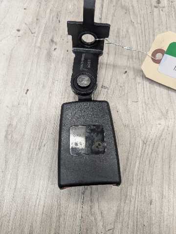 OEM BMW E70 E71 X5 X6 X5M X6M REAR Left or Right Seatbelt Seat Belt Strap Buckle
