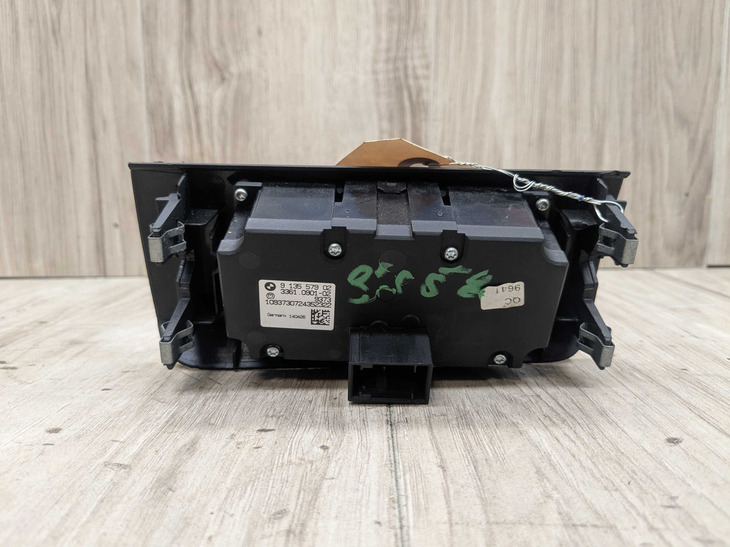 07-14 OEM BMW E70 E71 X5M X6M Headlight Switch Control Panel Light Module BLACK