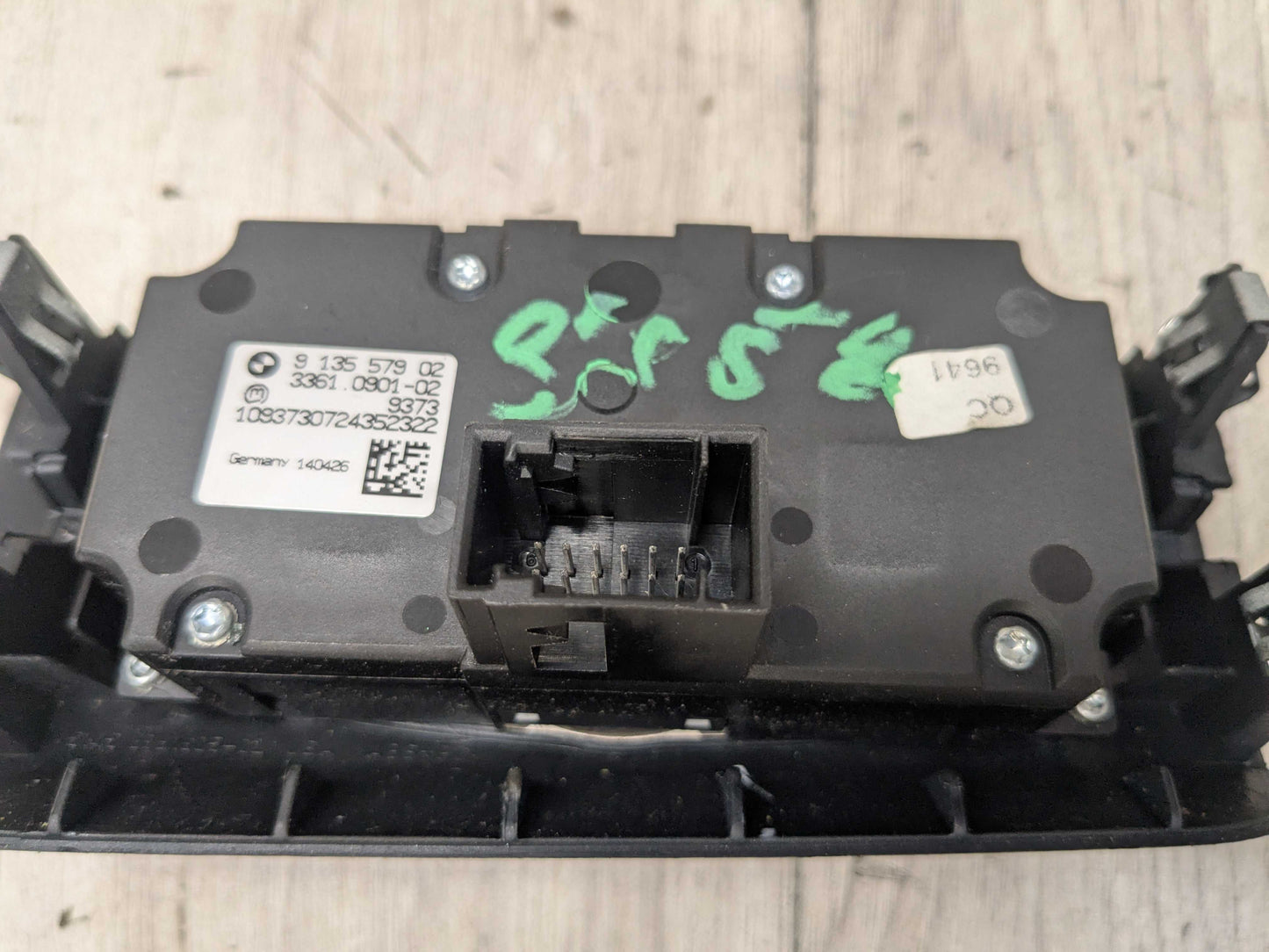 07-14 OEM BMW E70 E71 X5M X6M Headlight Switch Control Panel Light Module BLACK