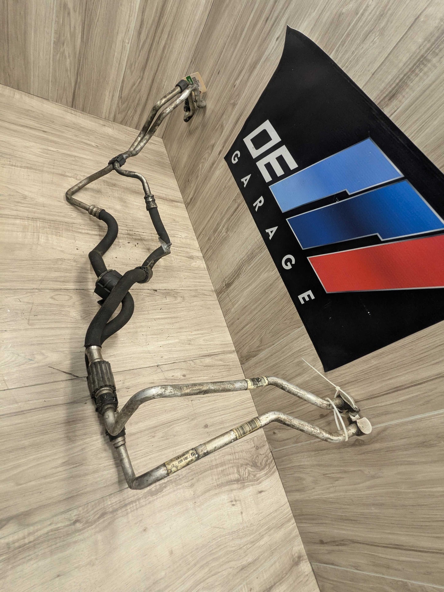 10-14 OEM BMW E70 E71 X5M X6M Engine S63 Transmission Oil Cooler Hose Pipe Lines