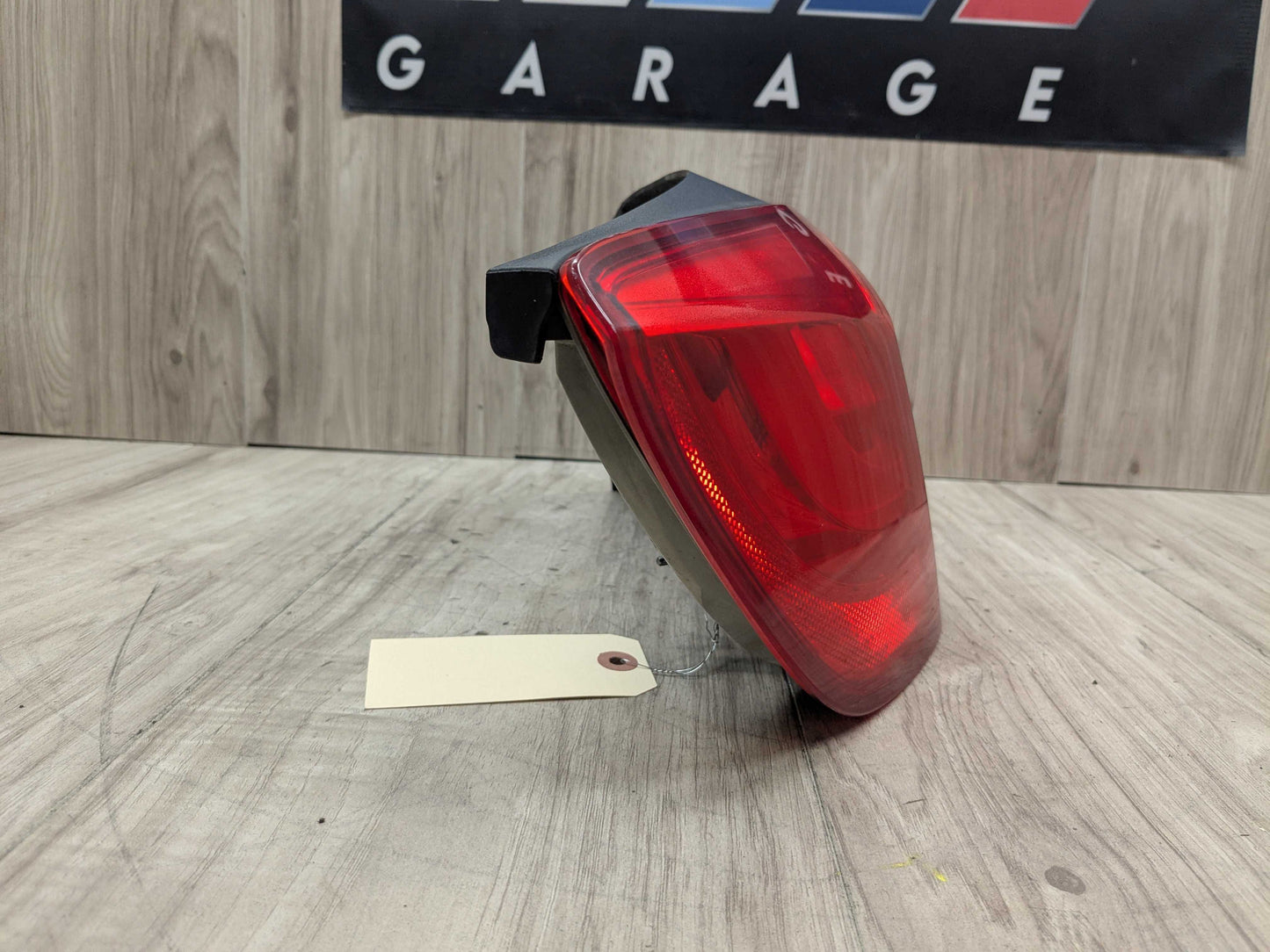 11-13 BMW OEM E93 328 335 M3 LCI Convertible Rear Left Driver Outer Tail Light