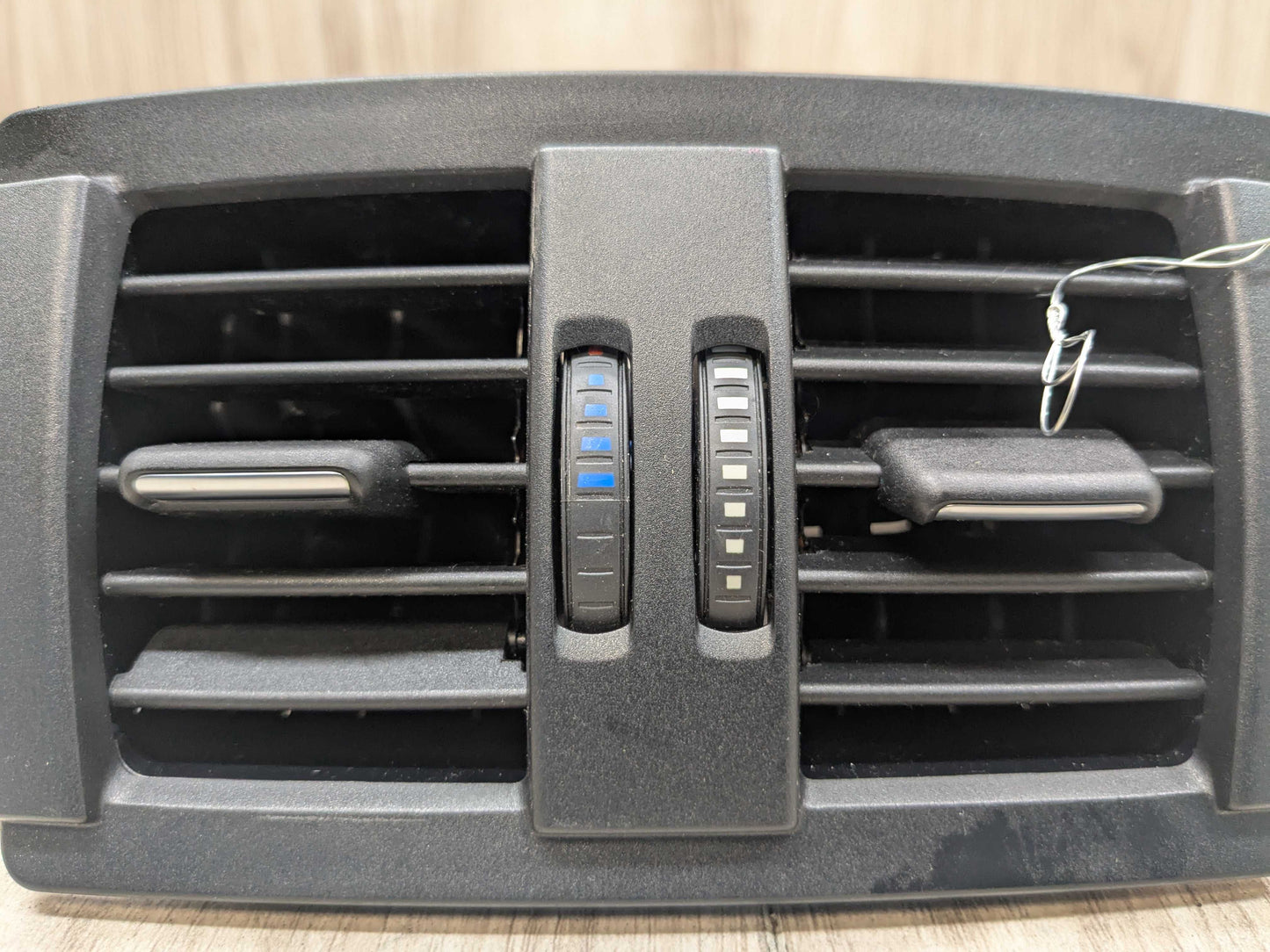 12-20 OEM BMW F30 F22 F32 F80 M3 M4 Rear Center Console Air Vent Grille Black