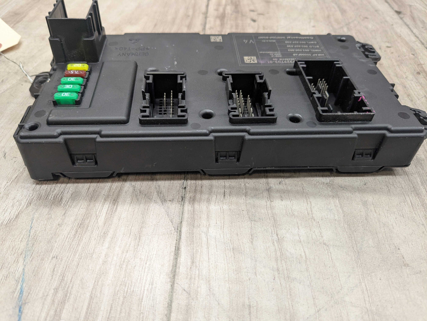 12-18 OEM BMW F82 F30 F32 REM Rear Body Control Unit Electronic Module BCM Box