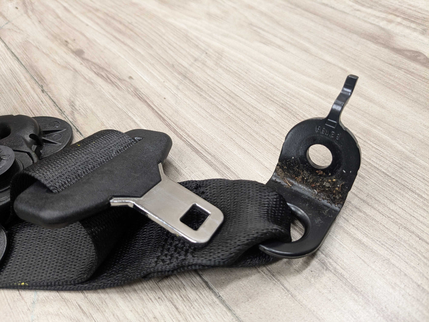 14-20 OEM BMW F22 F32 F82 M4 Front Right Passenger Seatbelt Retractor Black