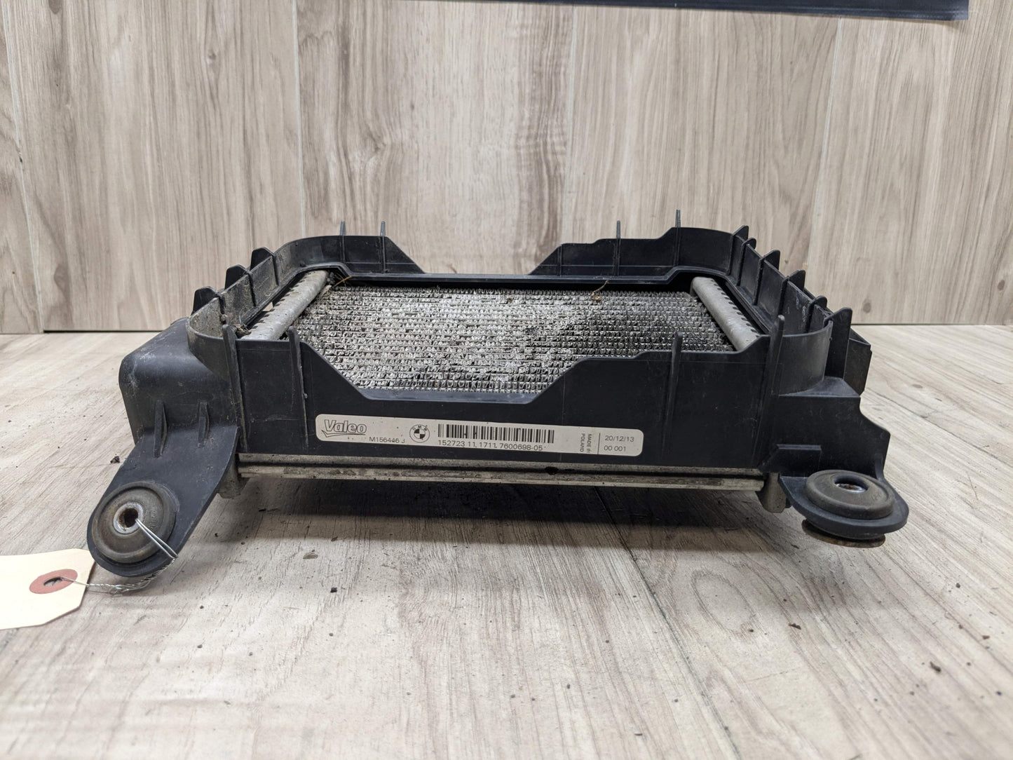 12-15 OEM BMW F22 F30 F32 F34 F36 Engine Oil Cooler Radiator Passenger Right