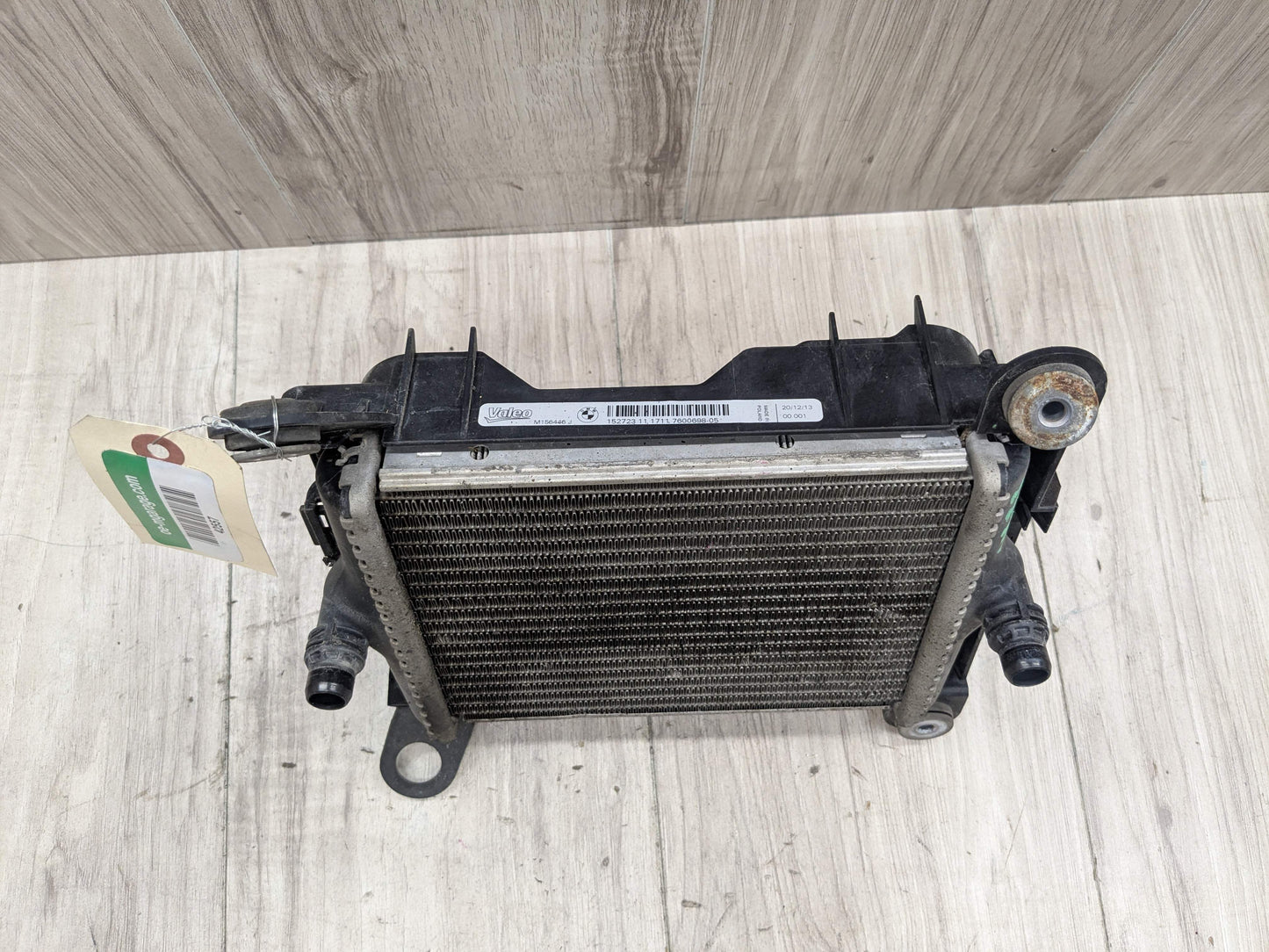 12-15 OEM BMW F22 F30 F32 F34 F36 Engine Oil Cooler Radiator Passenger Right