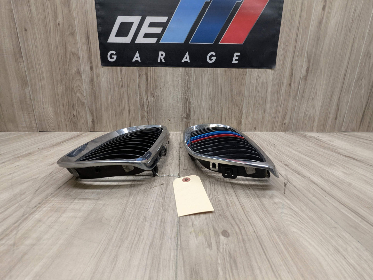 PRE-LCI OEM BMW E90 E92 E93 335 M3 Front Upper Bumper Kidney Grilles Chrome SET