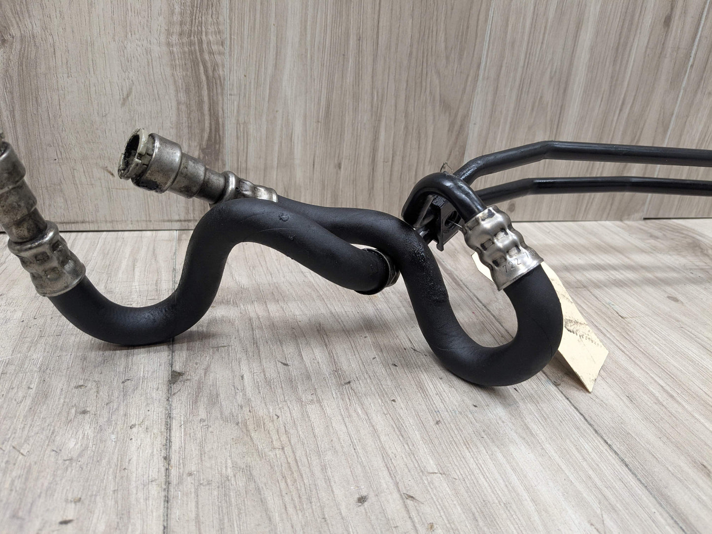 OEM BMW E82 E88 E90 E92 E93 AT Transmission Oil Cooler Hose Pipe Line N51 N52