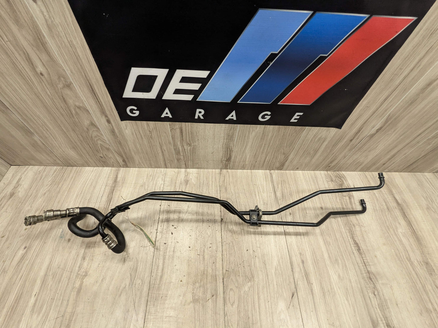 OEM BMW E82 E88 E90 E92 E93 AT Transmission Oil Cooler Hose Pipe Line N51 N52
