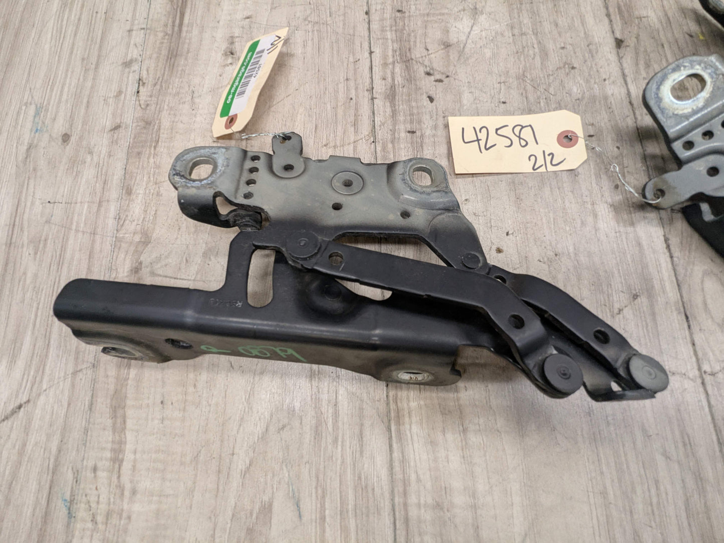 OEM BMW F22 F23 F30 F32 F33 F36 F80 F82 F83 F87 Left Right Side Hood Hinges PAIR