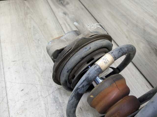 OEM BMW G01 G02 X3 X4 30i 30iX Front Right Passenger Spring Strut Shock Absorber