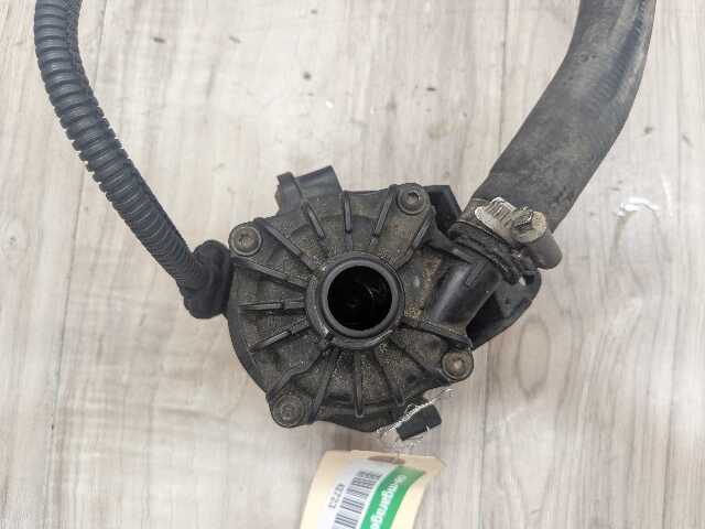 OEM BMW E70 F02 F06 F10 F15 F16 X5 Engine N63 S63 Auxiliary Coolant Water Pump