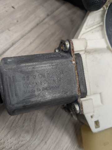 07-16 OEM BMW E89 E92 E93 328 335 M3 Right Passenger Door Window Regulator Motor