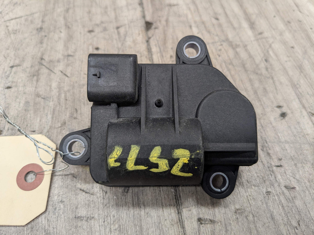 OEM BMW G01 G02 G11 G12 G14 G15 G30 X3 Muffler Exhaust Flap Actuator Drive Motor