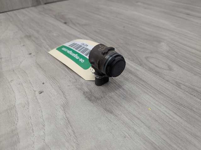 OEM BMW F15 F48 F90 F97 G01 G05 G12 G30 X1 X3 X5 Bumper Parking PDC Sensor Gray