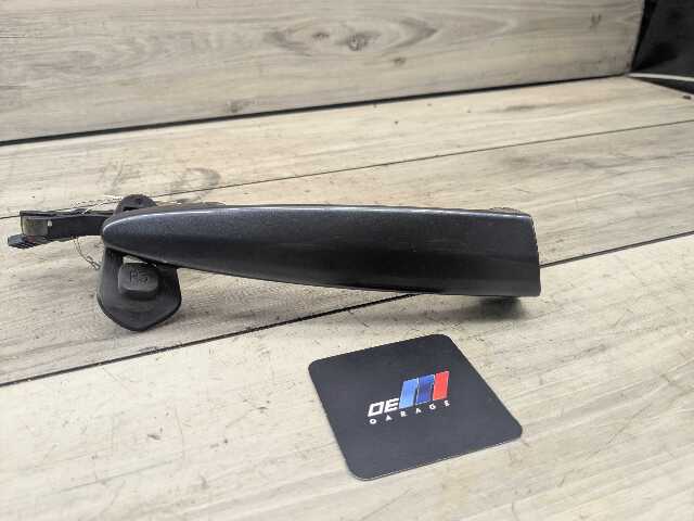 12-18 OEM BMW F30 F32 F80 Front Right Passenger Door Handle COMFORT ACCESS Gray