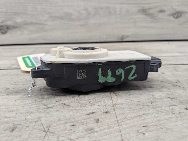 OEM BMW G05 G07 G20 330 M340 X5 Grille Air Flap Intake Shutter Motor Actuator